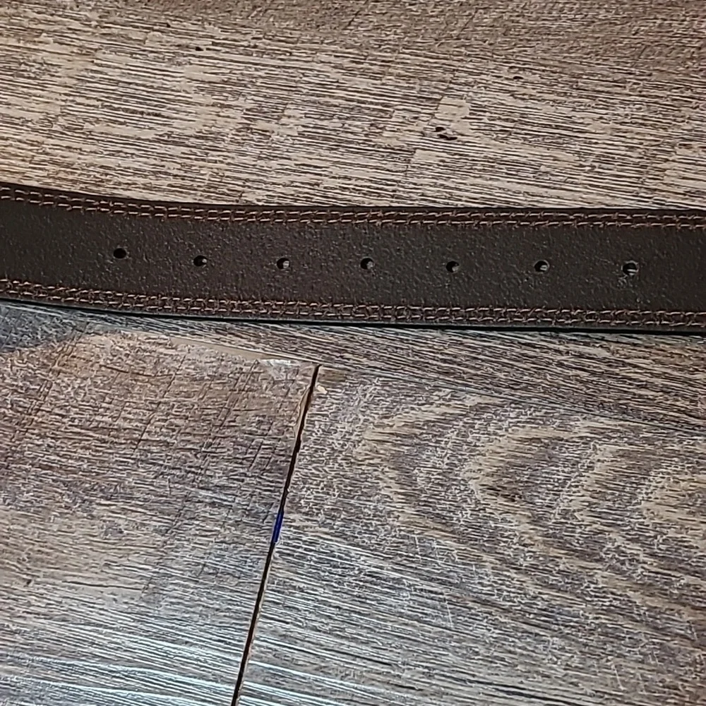 Dickies Size 48 Brown Big and Tall Bridle Leather Casual Belt NWOT
